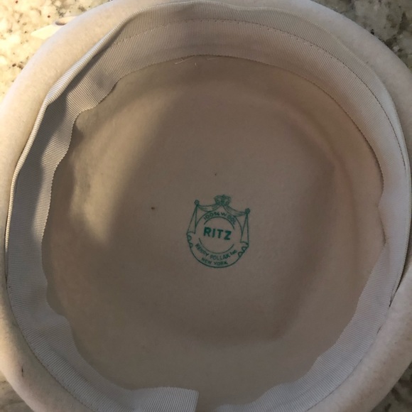 Vintage Ladies Wool Dress Hat - Picture 4 of 6